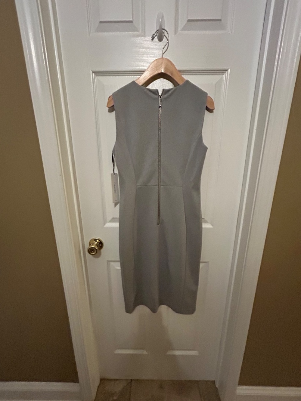 Calvin Klein gray sleeveless dress size 6 - Picture 2 of 6
